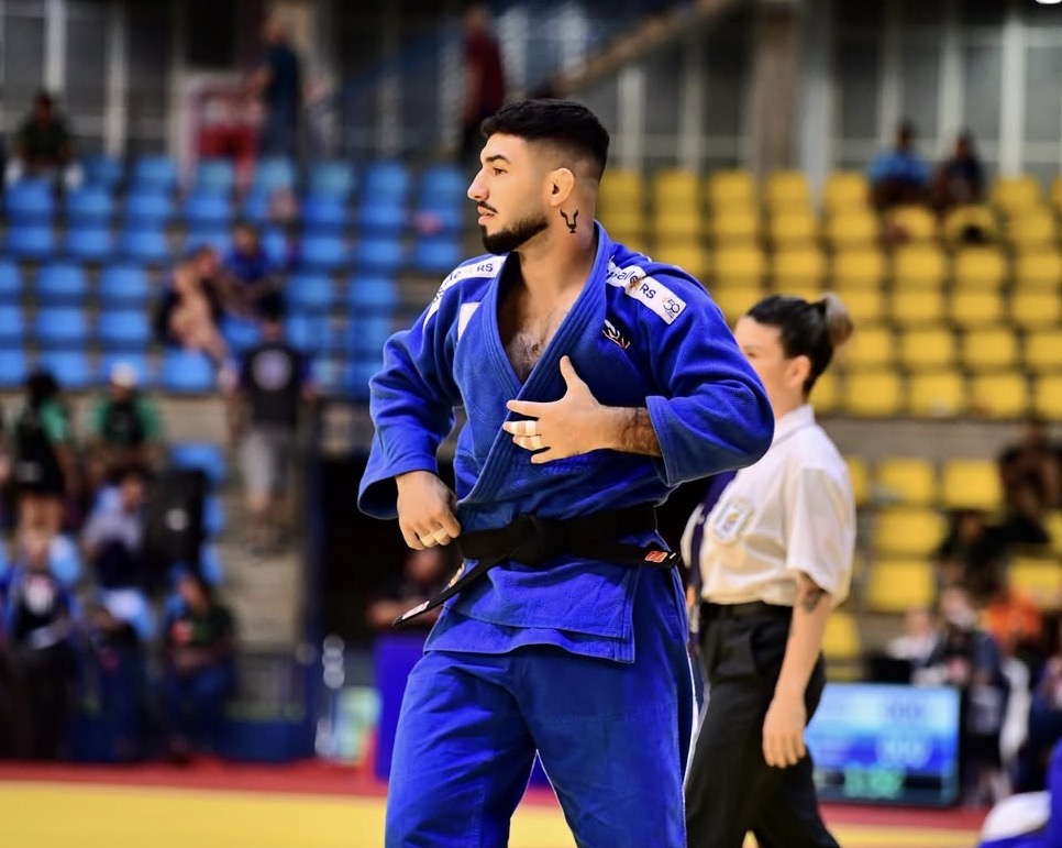 Judoca focado antes da luta